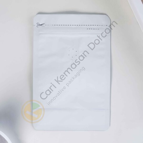 Flat Bottom + Valve Putih Ukuran 140 x 270 x 80 mm - Image 4