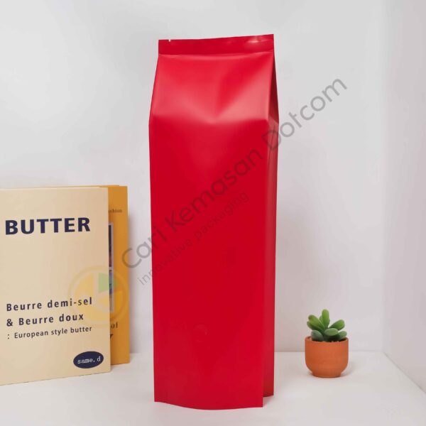 Gusset Valve Merah Ukuran 135 x 420 x 70 mm